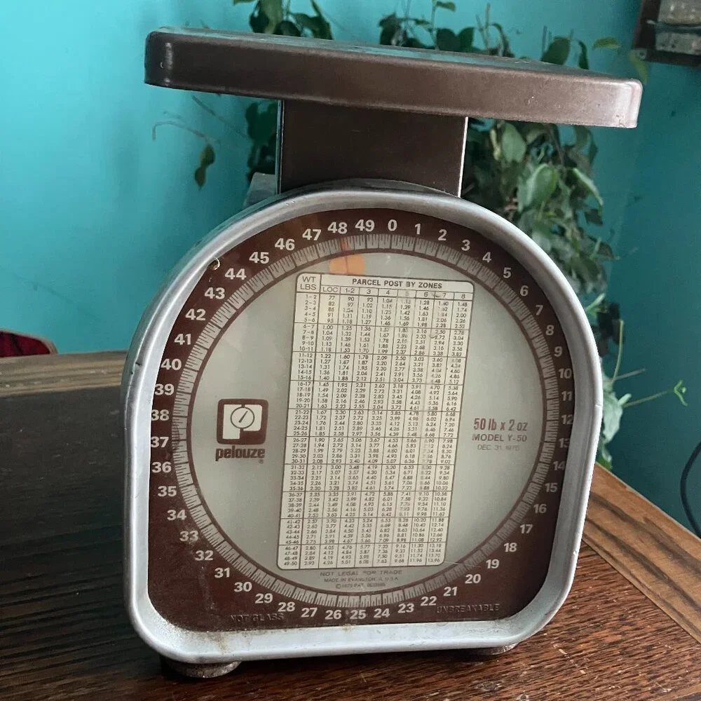 Vintage Pelouze Model Y-50 Postal Scale – 50 lb Capacity – Retro Industrial Deco